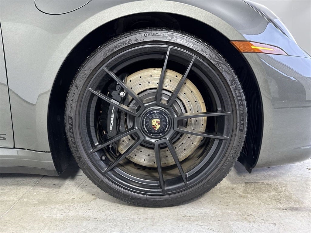 2024 Porsche 911 Carrera GTS