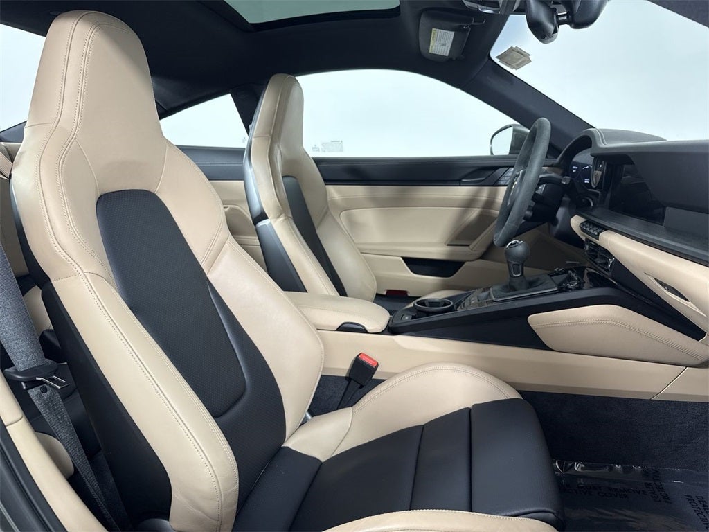 2024 Porsche 911 Carrera GTS