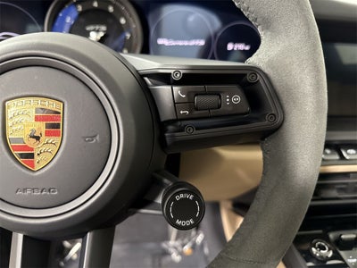 2024 Porsche 911 Carrera GTS