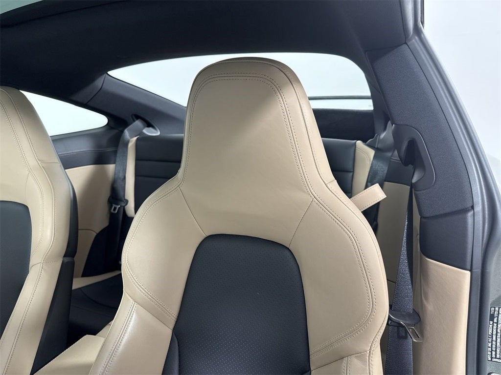 2024 Porsche 911 Carrera GTS