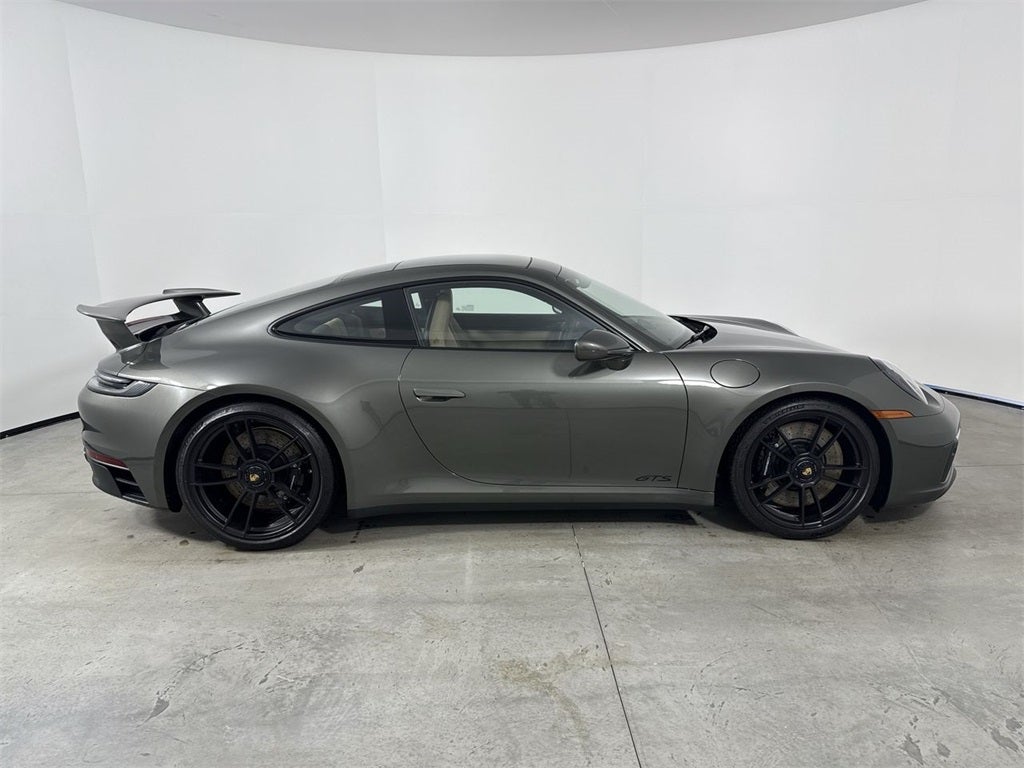 2024 Porsche 911 Carrera GTS