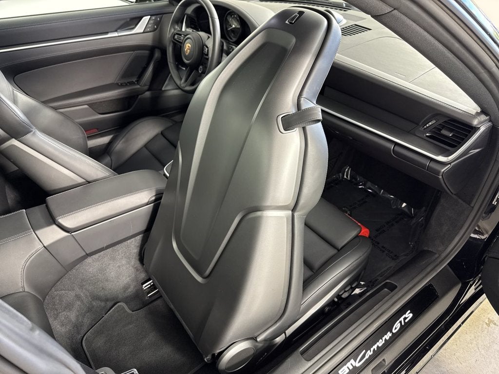 2024 Porsche 911 Carrera GTS