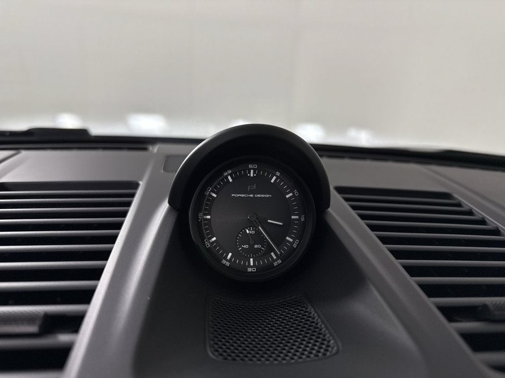 2024 Porsche 911 Carrera GTS