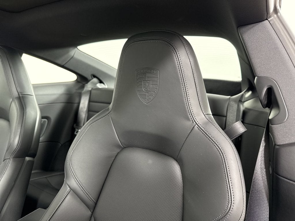 2024 Porsche 911 Carrera GTS