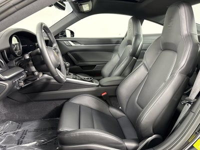 2024 Porsche 911 Carrera GTS