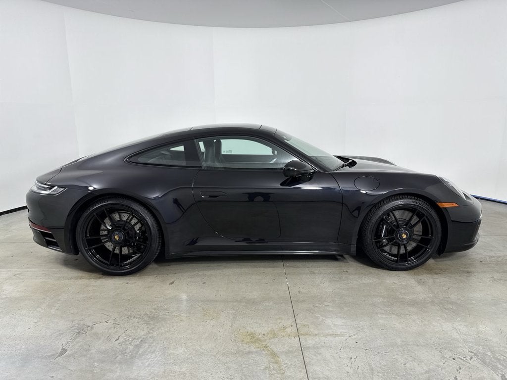2024 Porsche 911 Carrera GTS