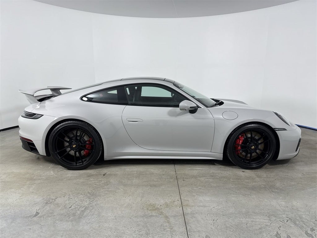 2024 Porsche 911 Carrera GTS