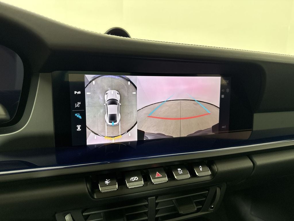 2026 Porsche 911 Carrera 4 GTS