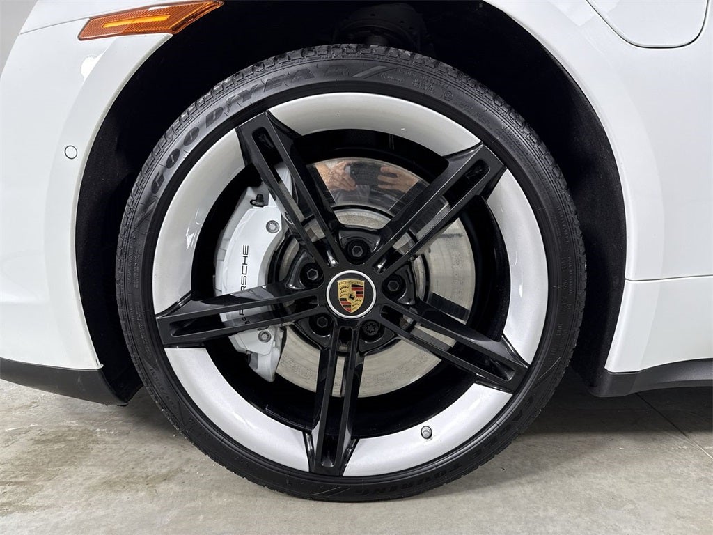 2024 Porsche Taycan 4S