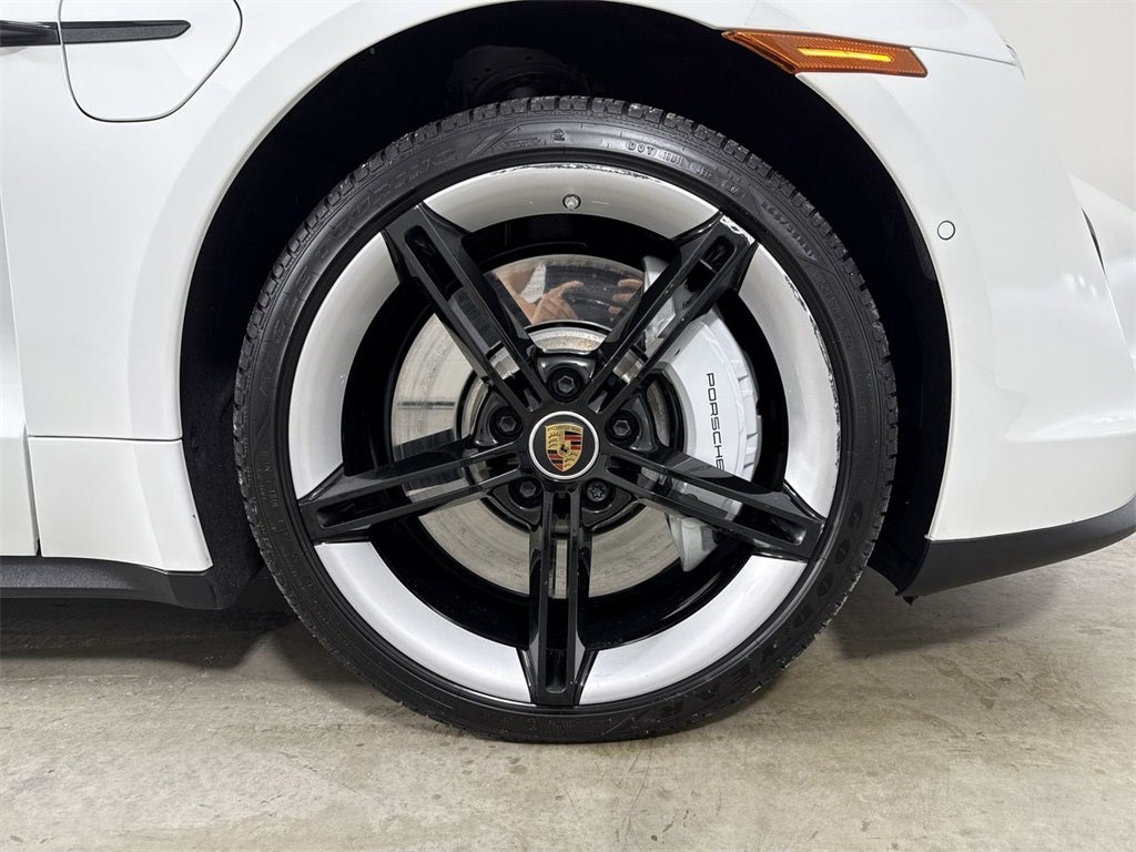 2024 Porsche Taycan 4S