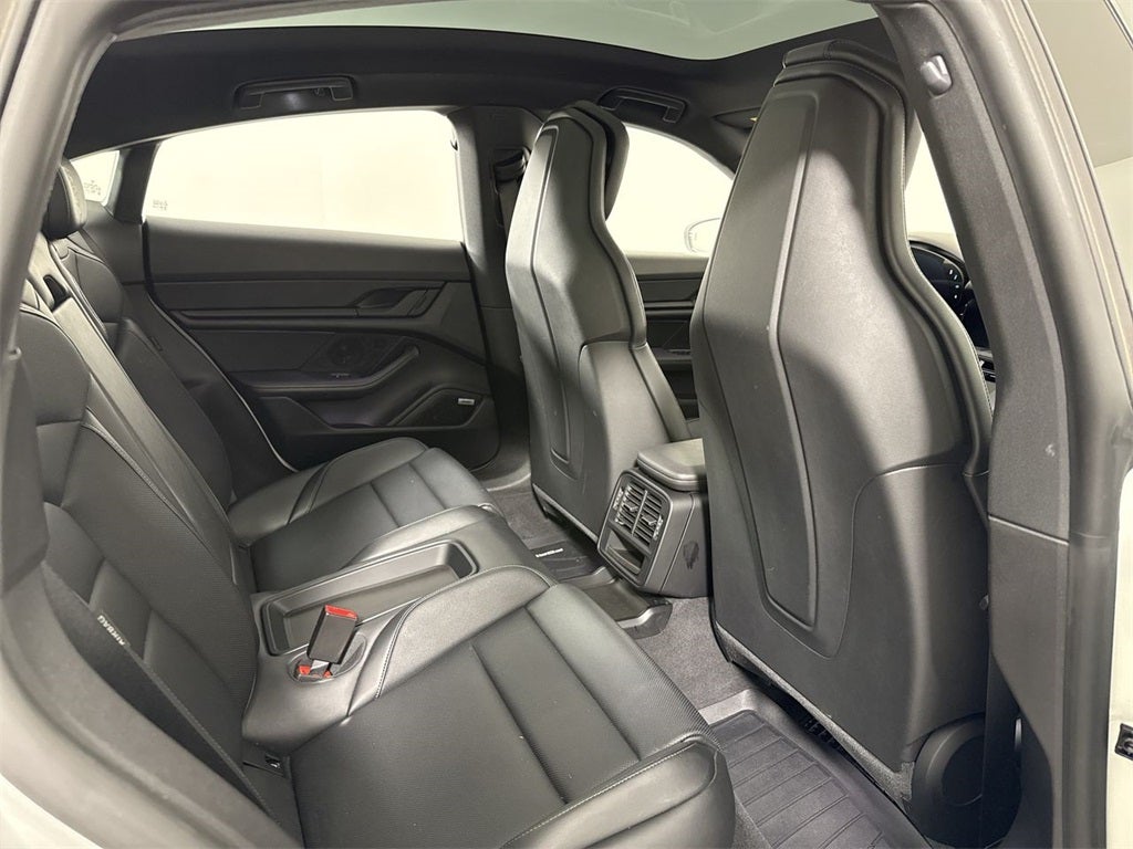 2024 Porsche Taycan 4S