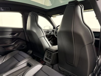 2026 Porsche Taycan 4S