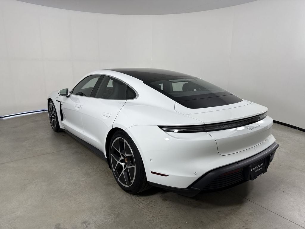 2026 Porsche Taycan 4S