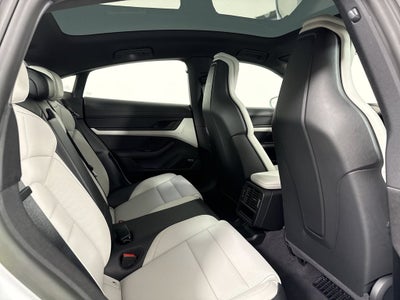 2023 Porsche Taycan 4S