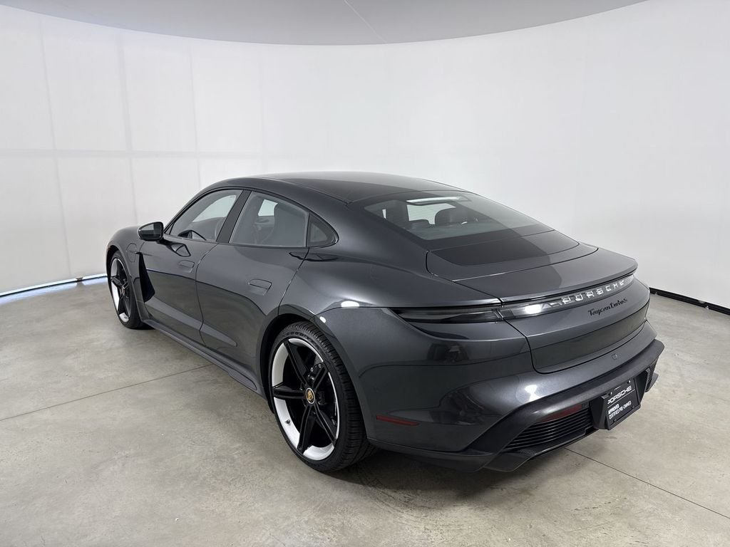 2022 Porsche Taycan Turbo S