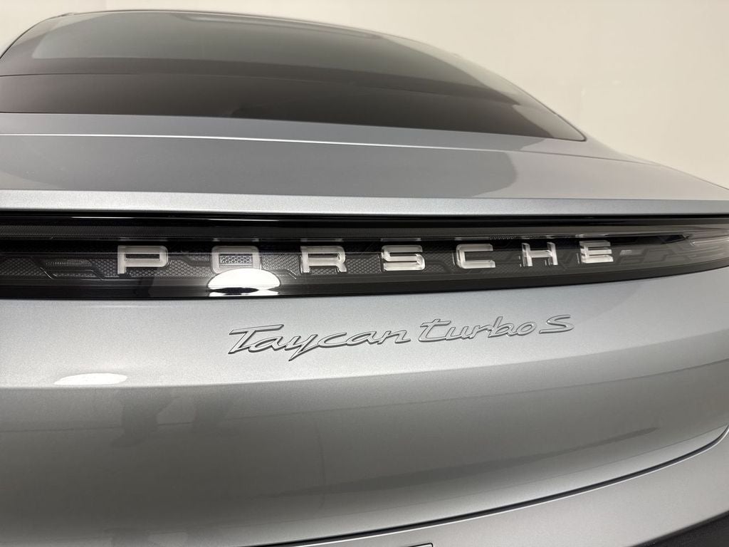 2023 Porsche Taycan Turbo S