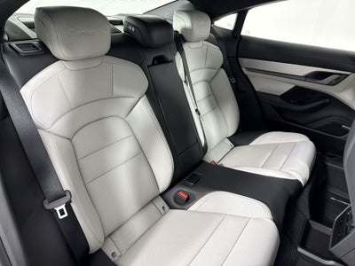 2023 Porsche Taycan Turbo S