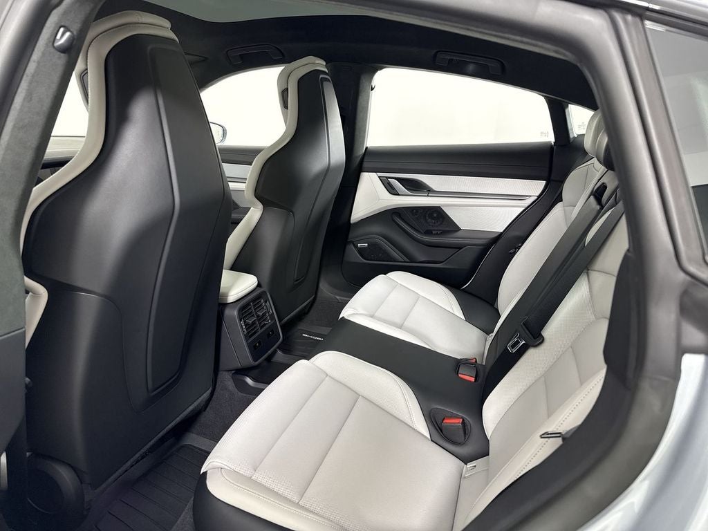 2023 Porsche Taycan Turbo S