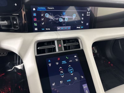 2023 Porsche Taycan Turbo S