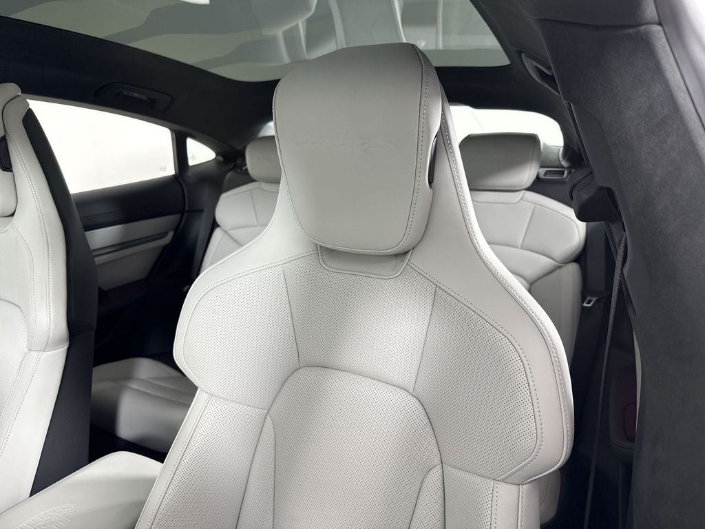 2023 Porsche Taycan Turbo S