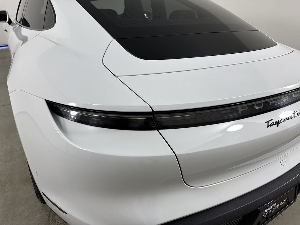 2020 Porsche Taycan Turbo S