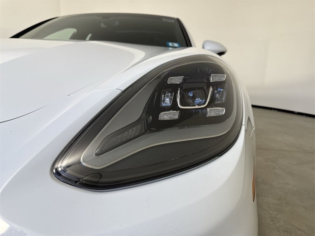 2023 Porsche Panamera E-Hybrid Base