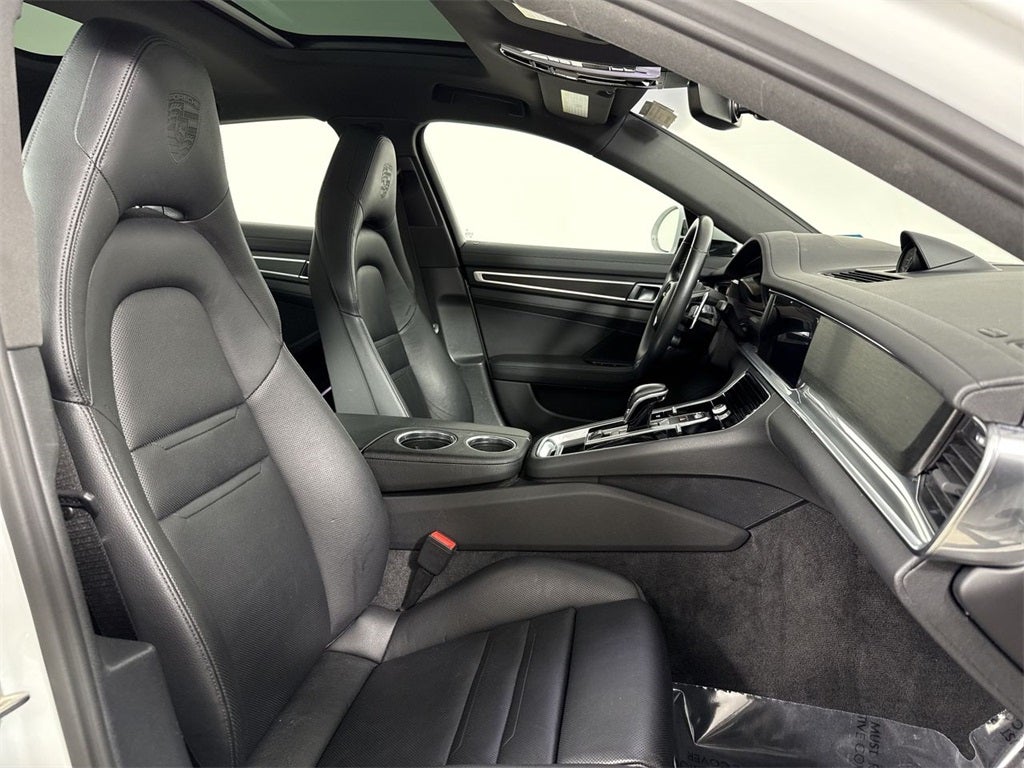 2023 Porsche Panamera E-Hybrid Base
