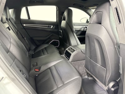 2023 Porsche Panamera E-Hybrid Base