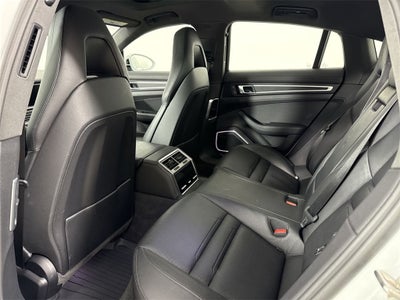 2023 Porsche Panamera E-Hybrid Base