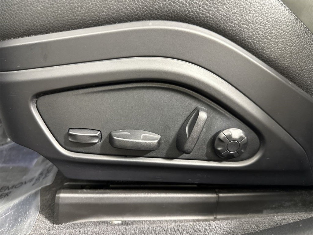 2023 Porsche Panamera E-Hybrid Base