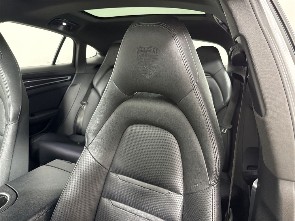 2023 Porsche Panamera E-Hybrid Base