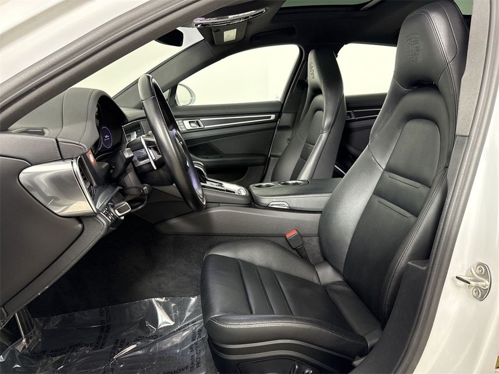 2023 Porsche Panamera E-Hybrid Base