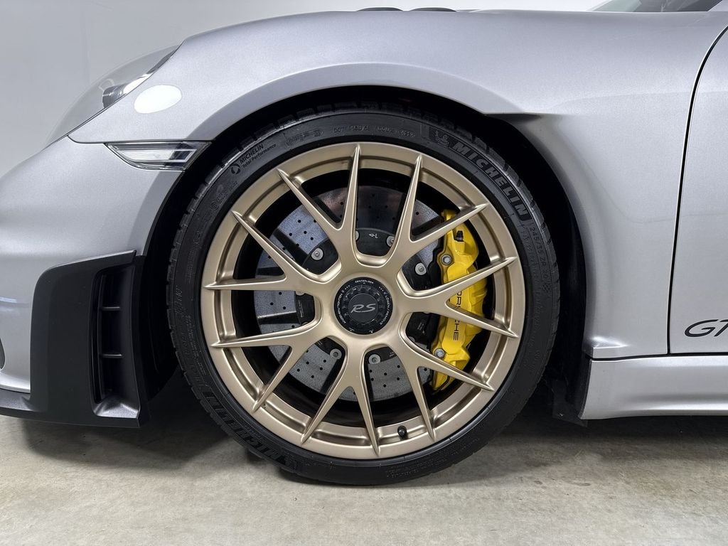 2024 Porsche 718 Cayman GT4 RS