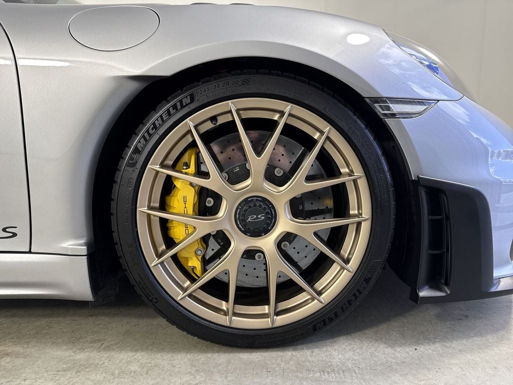 2024 Porsche 718 Cayman GT4 RS