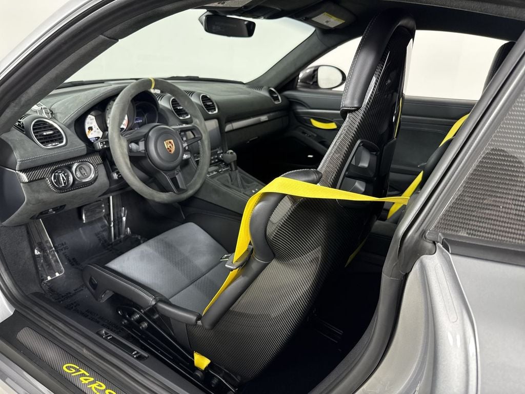 2024 Porsche 718 Cayman GT4 RS