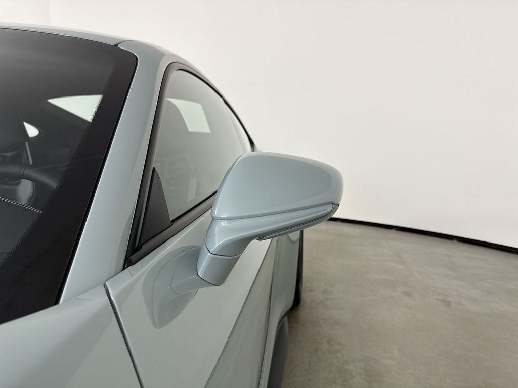 2024 Porsche 911 S/T