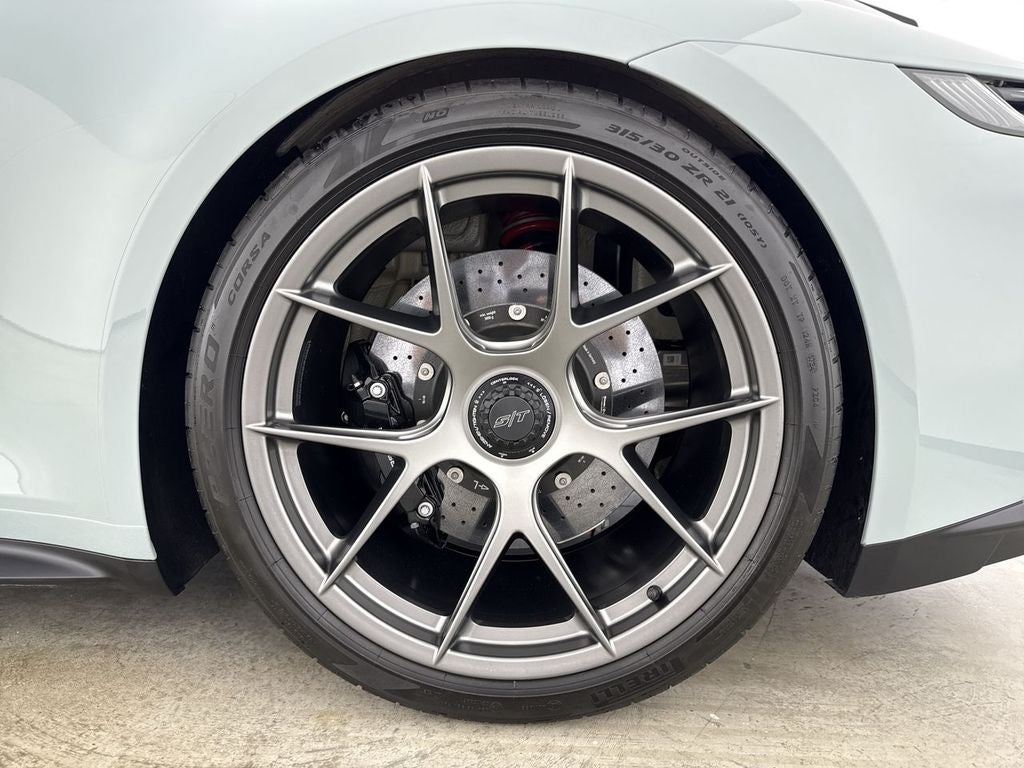 2024 Porsche 911 S/T