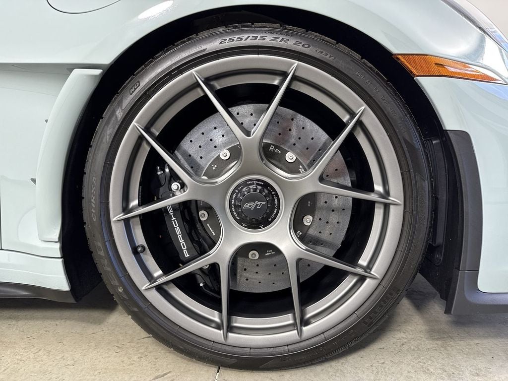2024 Porsche 911 S/T