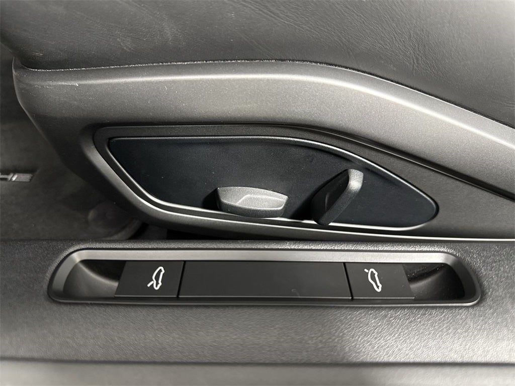 2024 Porsche 911 S/T