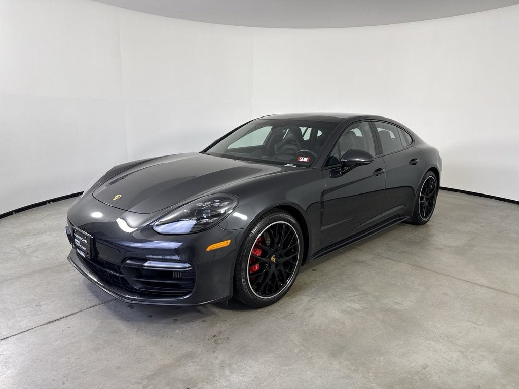 2020 Porsche Panamera GTS