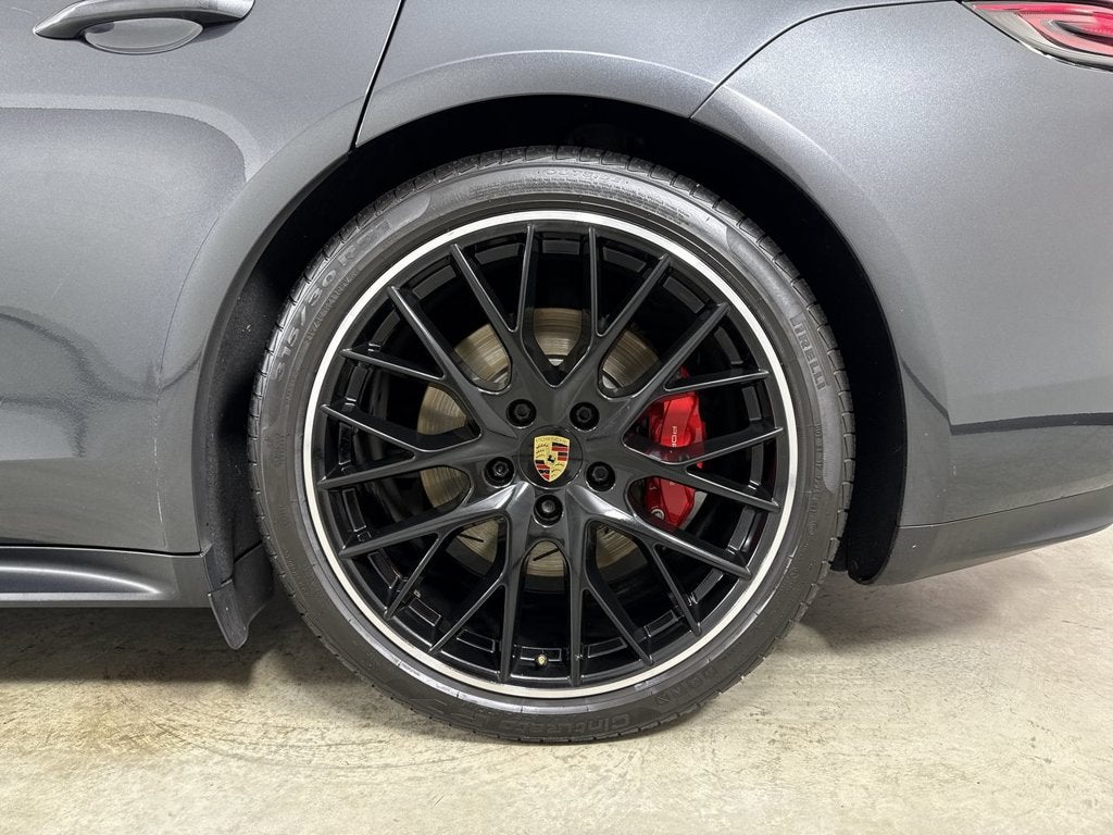 2020 Porsche Panamera GTS