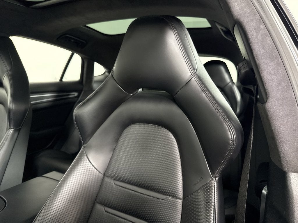 2020 Porsche Panamera GTS