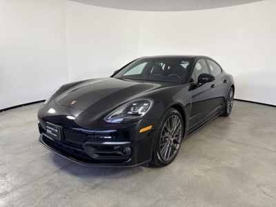 2023 Porsche Panamera 4 Platinum Edition