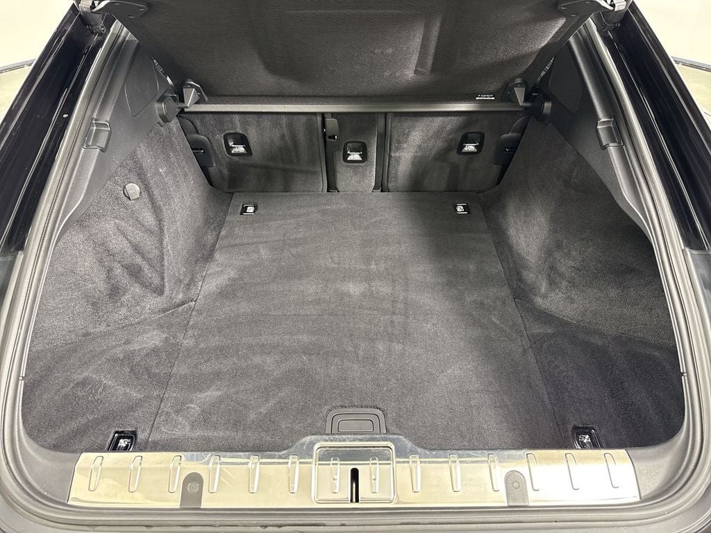 2023 Porsche Panamera 4 Platinum Edition