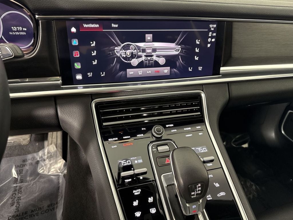 2023 Porsche Panamera 4 Platinum Edition