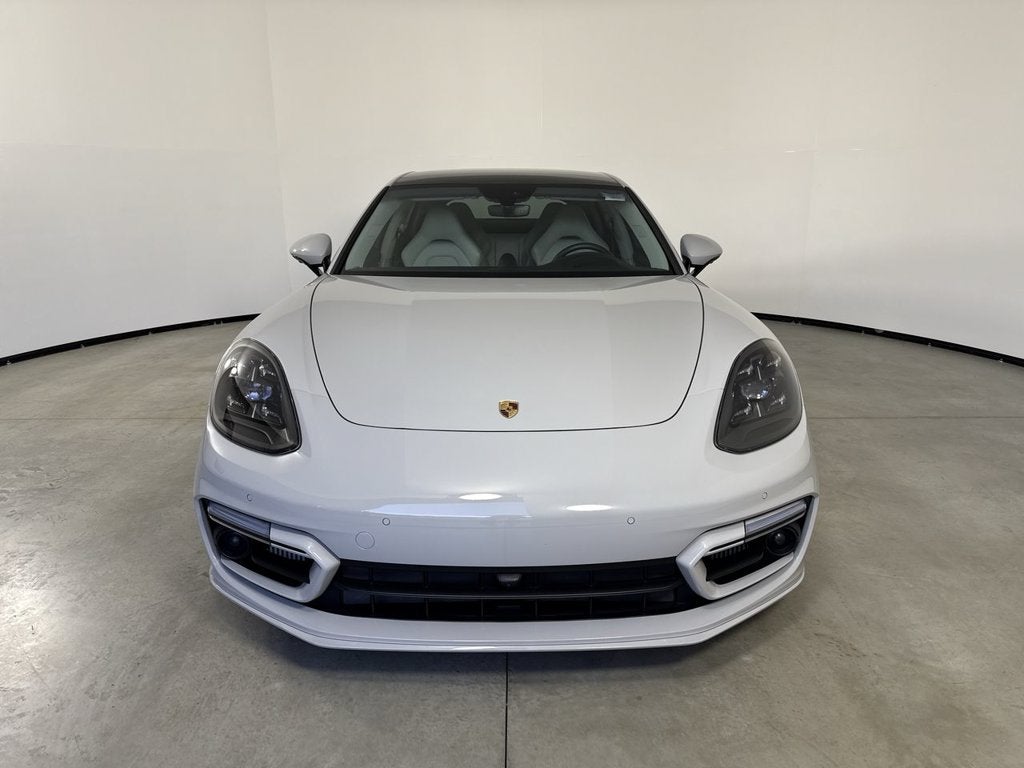 2023 Porsche Panamera 4 Platinum Edition