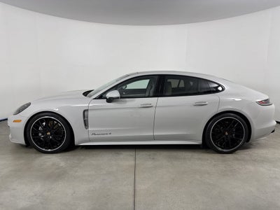 2023 Porsche Panamera 4 Platinum Edition