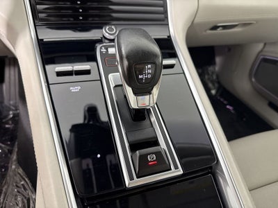 2023 Porsche Panamera 4 Platinum Edition