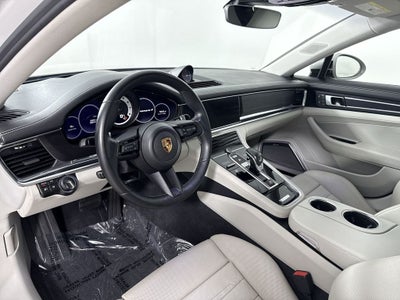 2023 Porsche Panamera 4 Platinum Edition