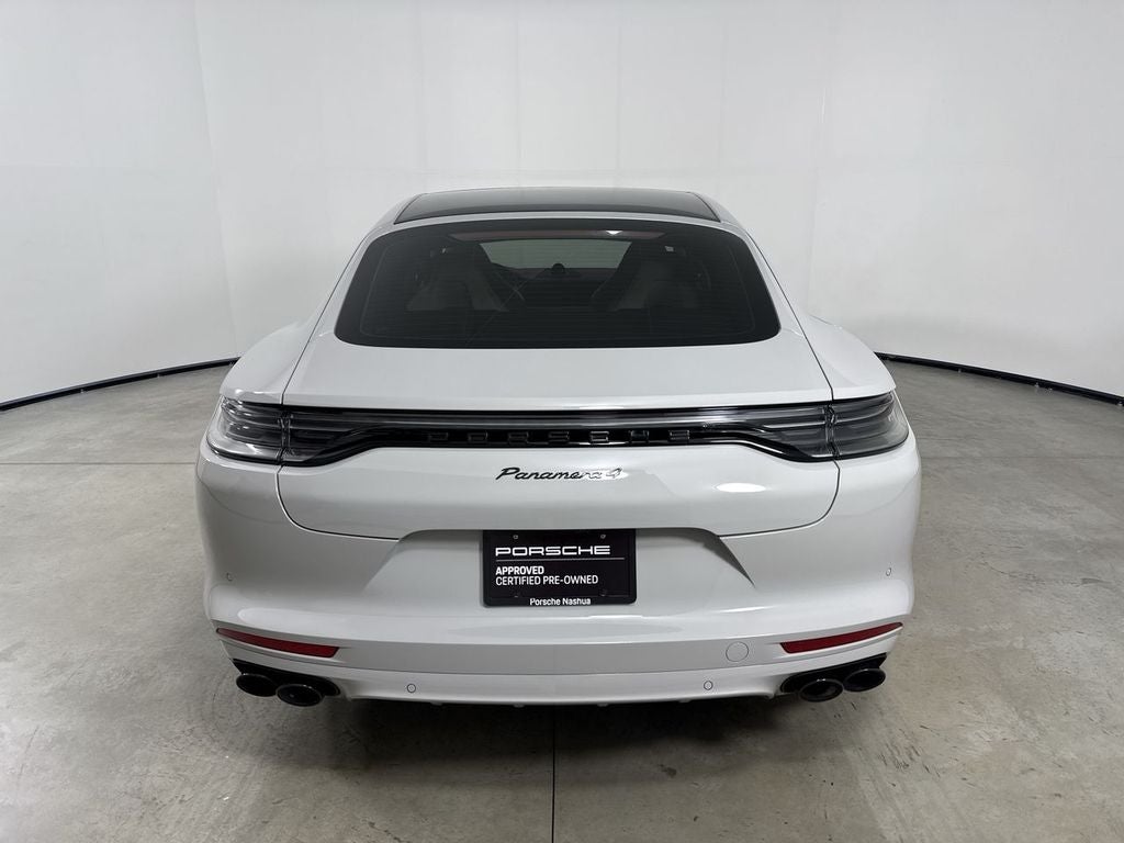 2023 Porsche Panamera 4 Platinum Edition